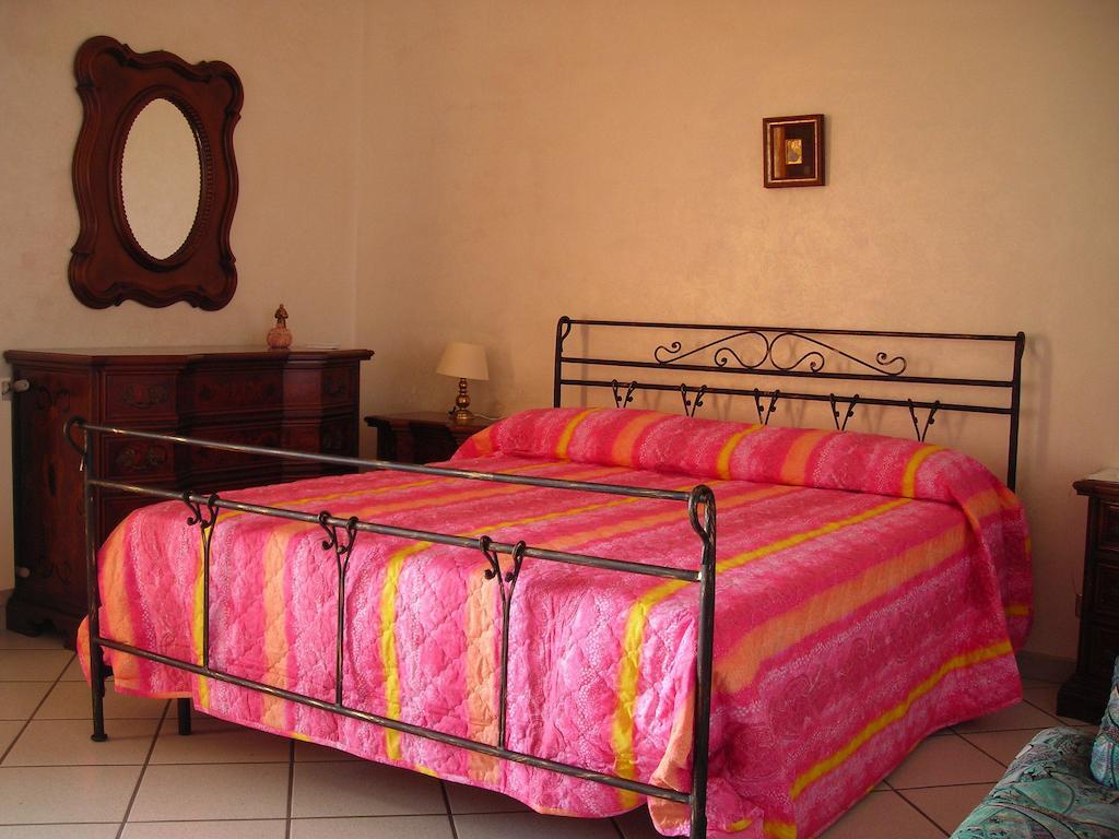 B&B Villa Dagala Santa Venerina Habitación foto